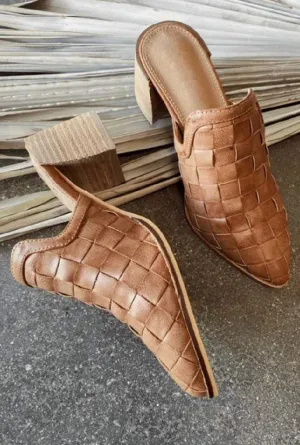 Abigail Mules