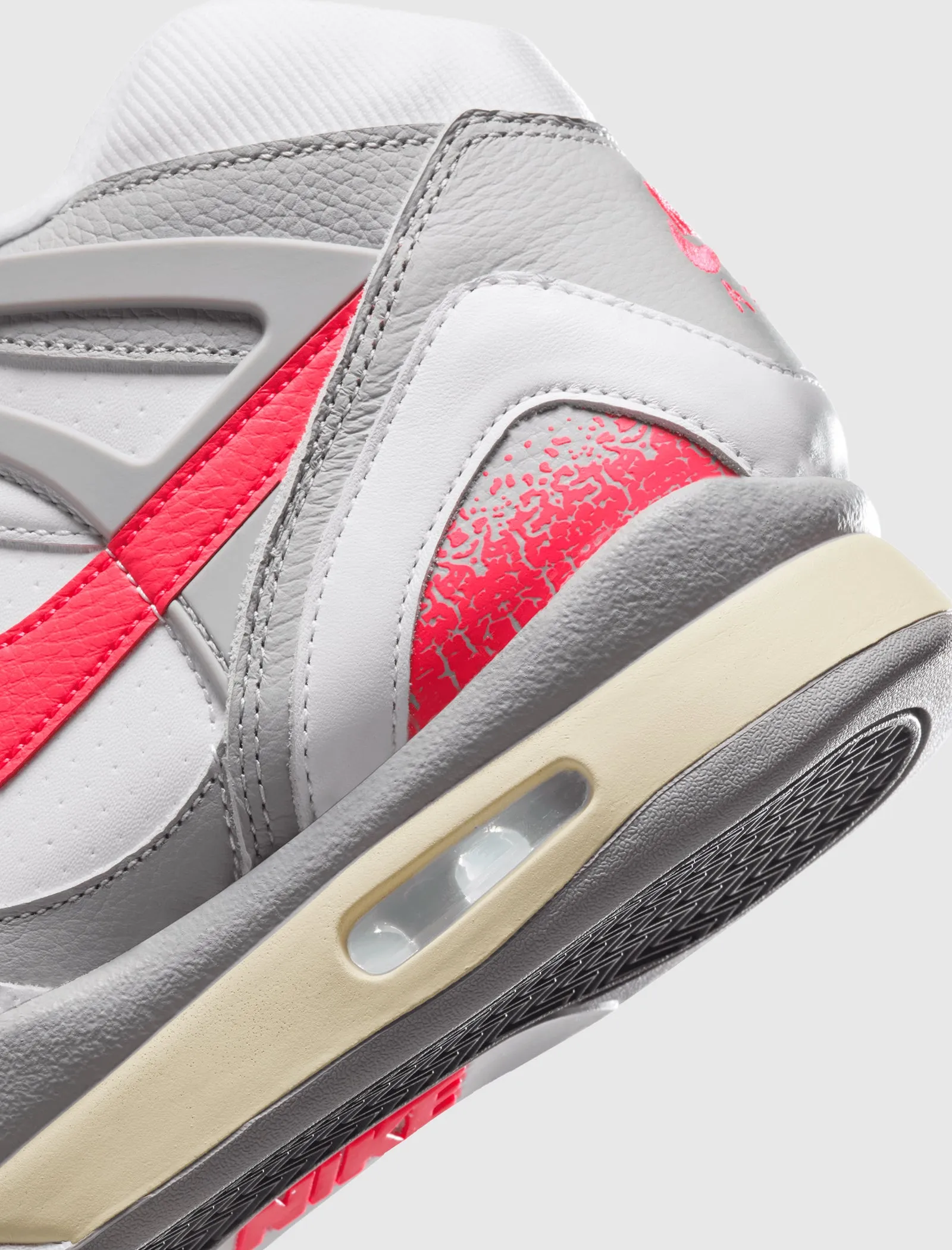 AIR TECH CHALLENGE 2 "WHITE/RACER PINK/ LIGHT SMOKE GREY"