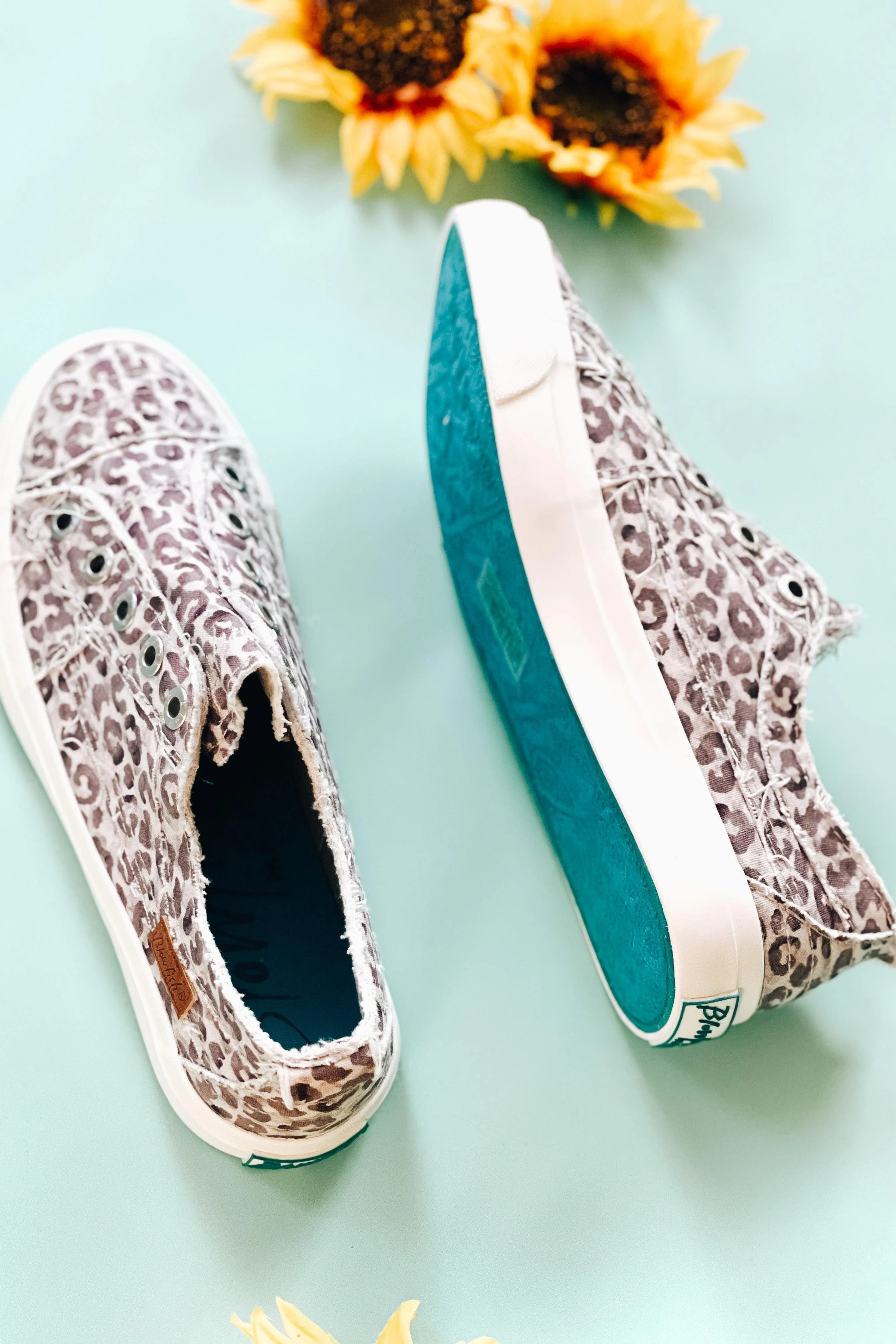 Blowfish Malibu Play - Purple Gray Water Leopard