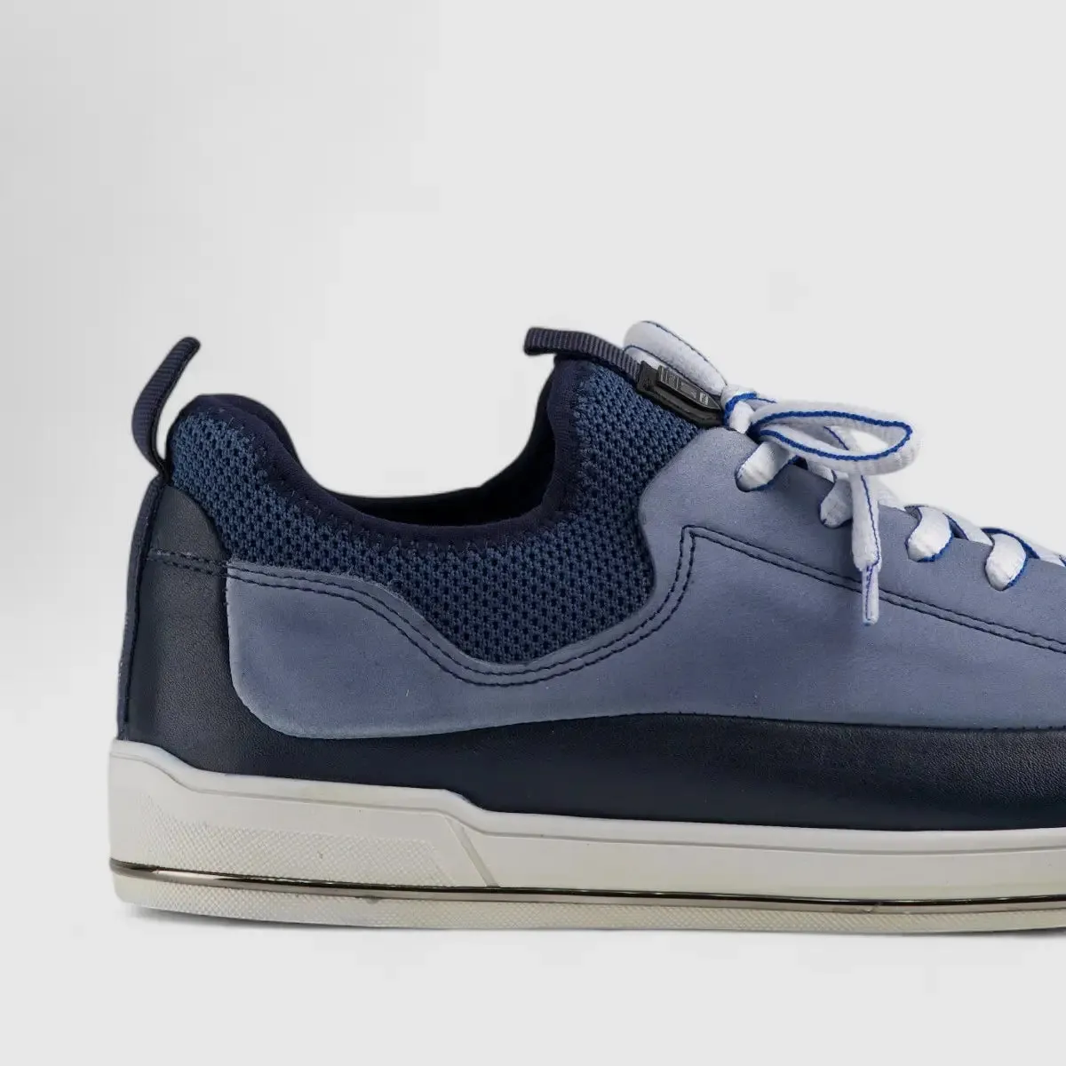 Bulletti Lace Up Sneaker Navy 152-17272