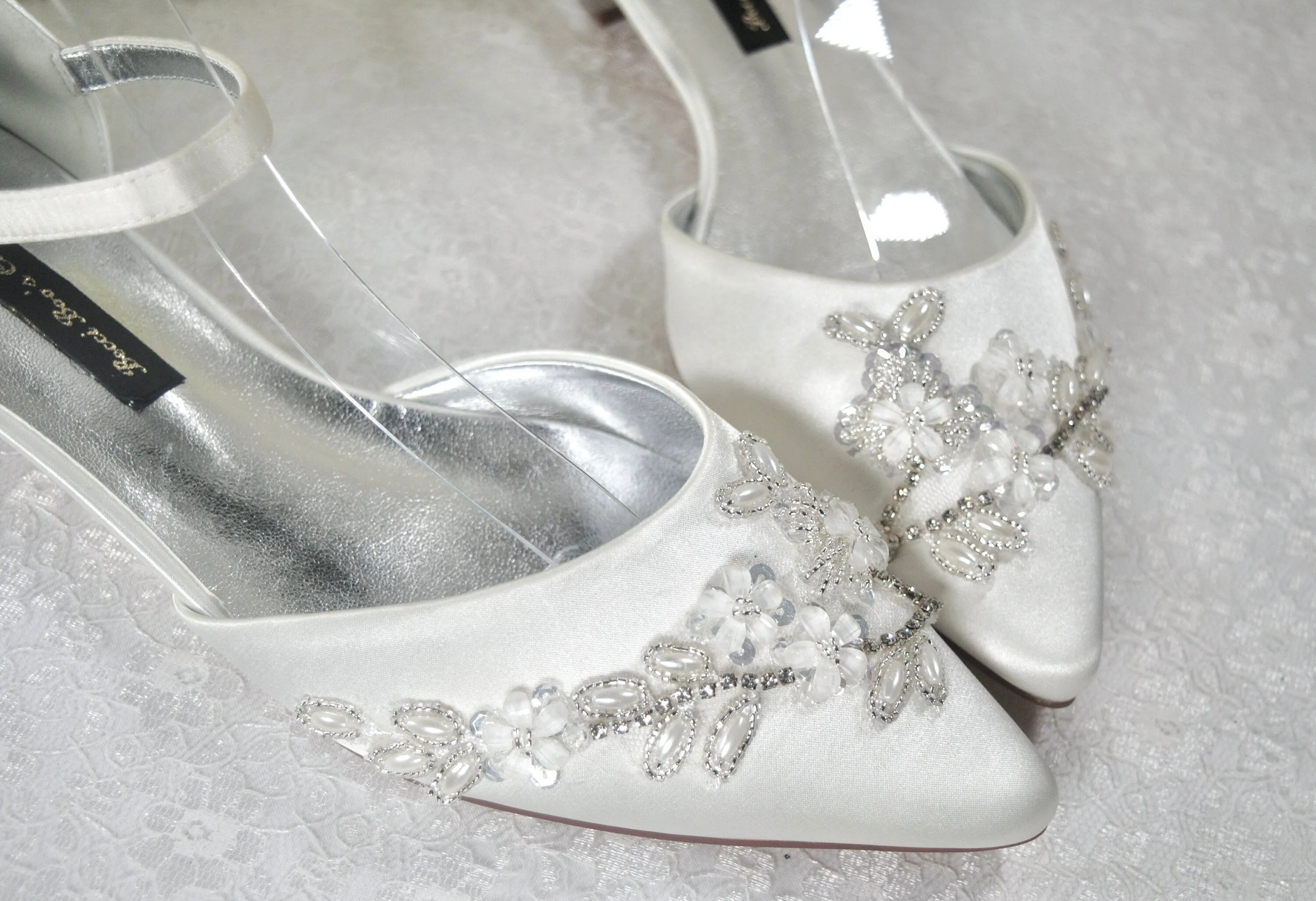 Flat Floral Beaded Bridal SandalsSize UK6/US8.5