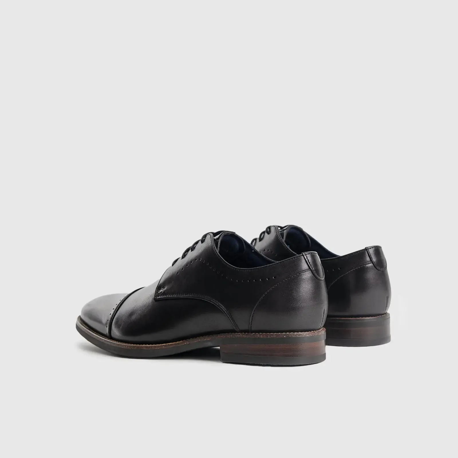 FLORSHIEM CIRRIUS BLACK