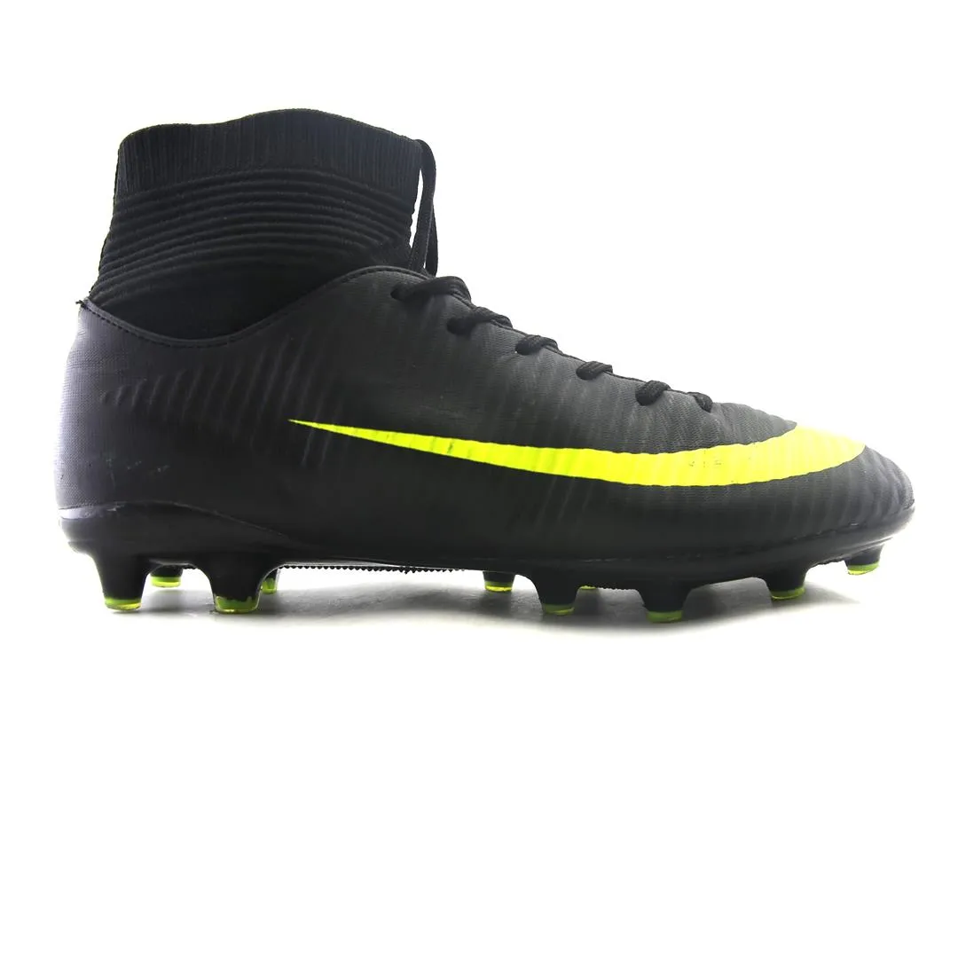 NIKE BINBINNIAO