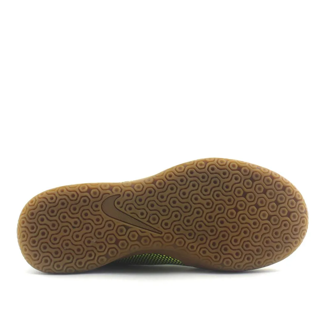 NIKE  JUNIOR BRAVATAX II