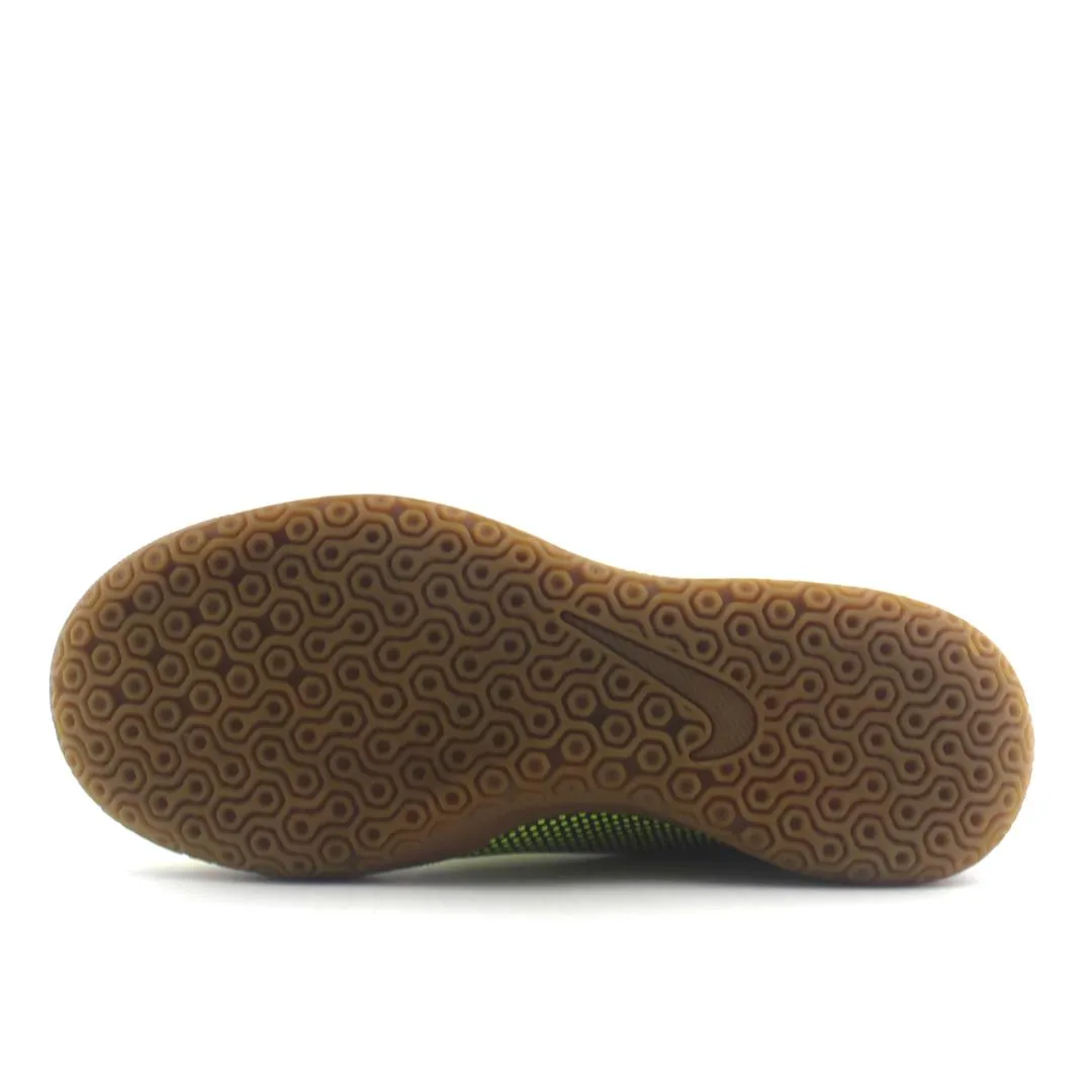 NIKE  JUNIOR BRAVATAX II