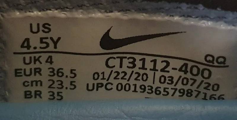 Nike SB Charge Low Suede Trainers UK4/US4.5Y/EU36.5 CT3112-400 Navy/White