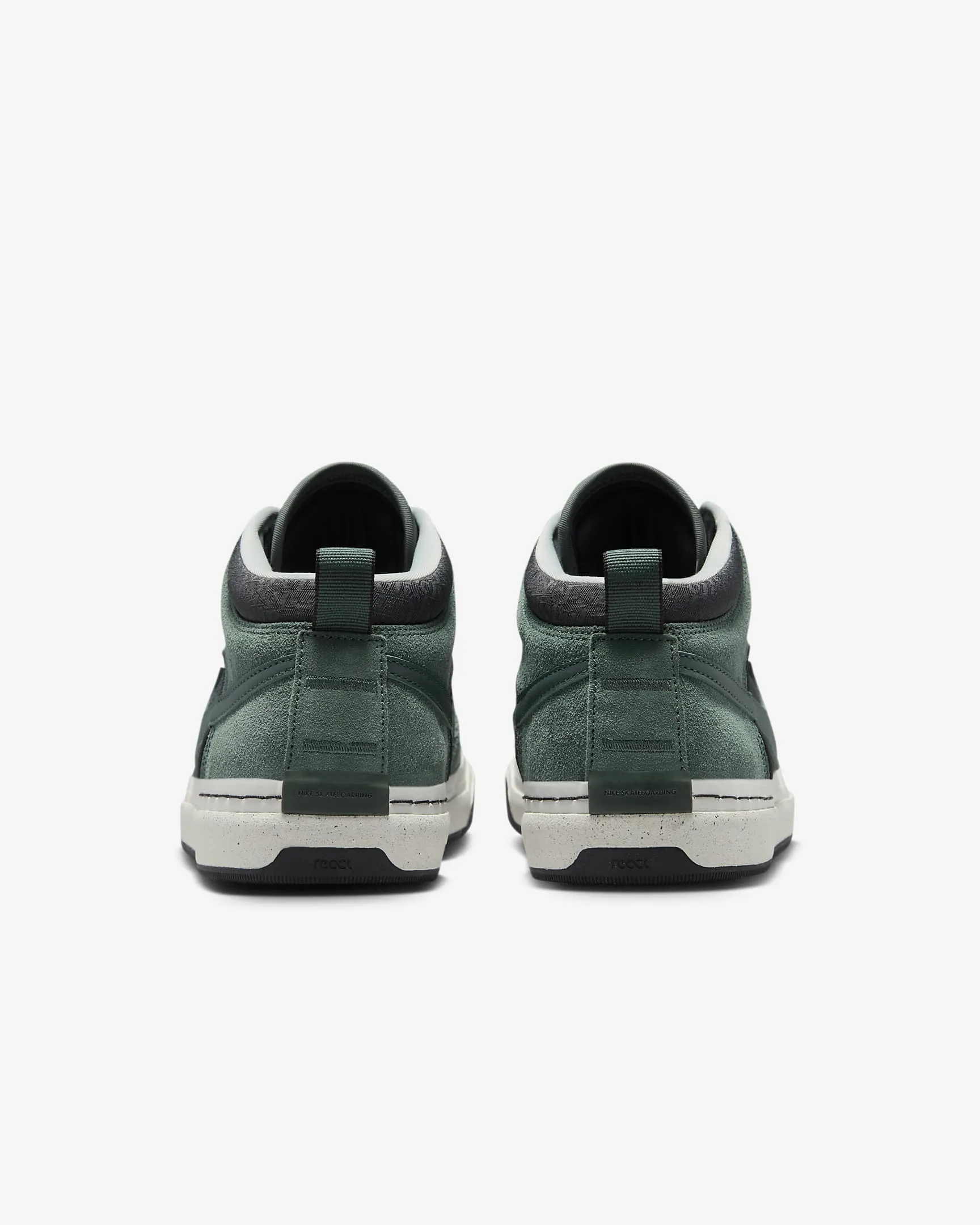 Nike SB React Leo