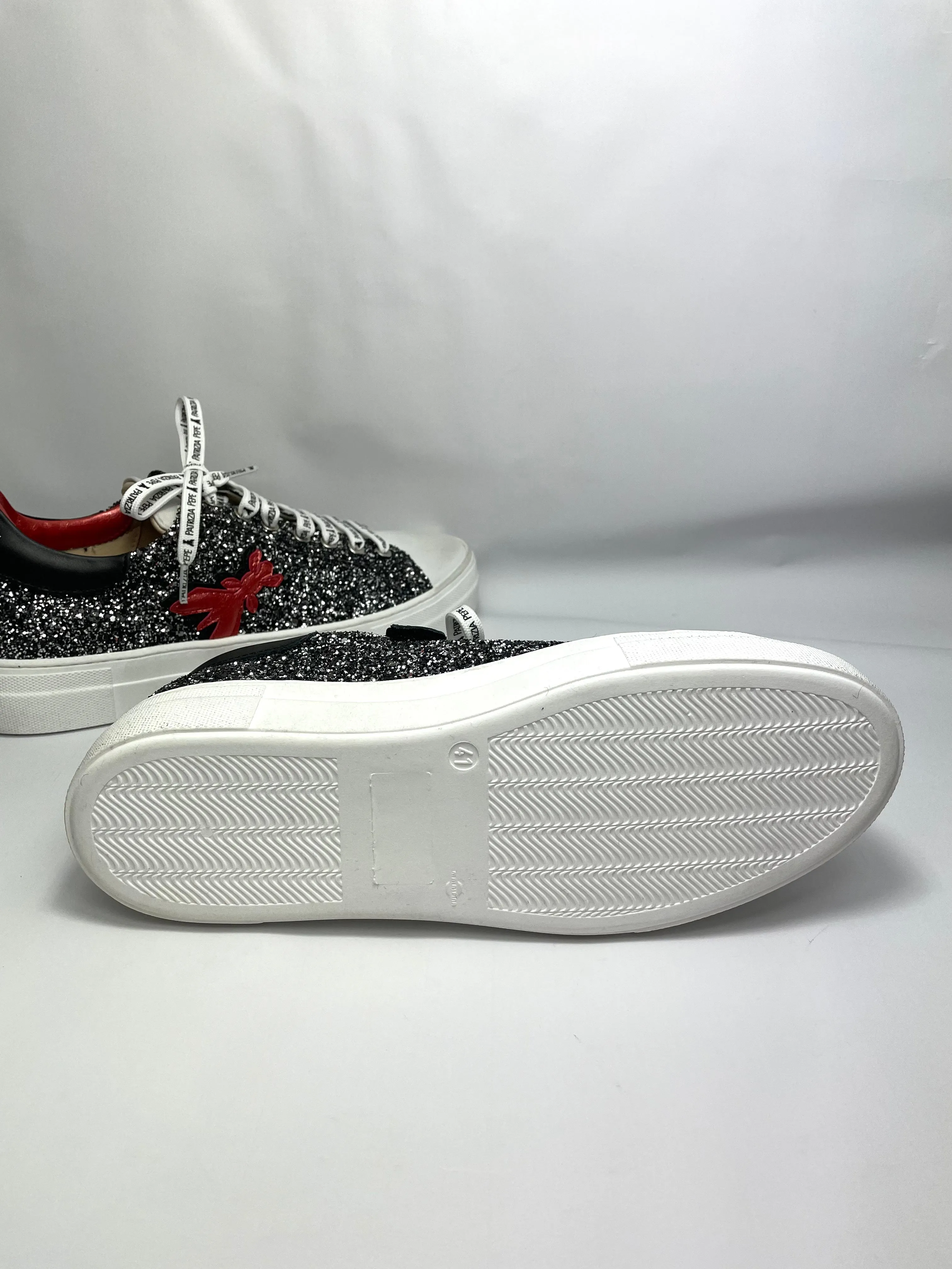 PATRIZIA PEPE Women's Glitter Sneakers in Nero/Silver UK 7/EU 41