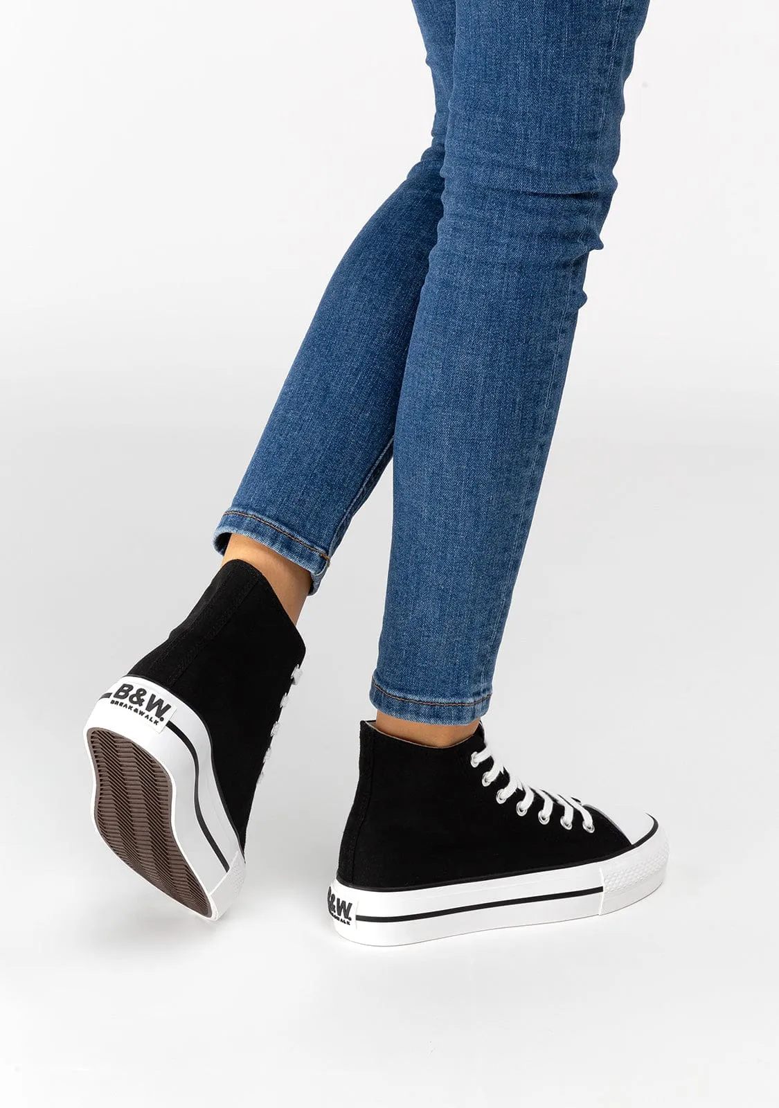 Unisex Black Basic Sneakers Canvas B&W