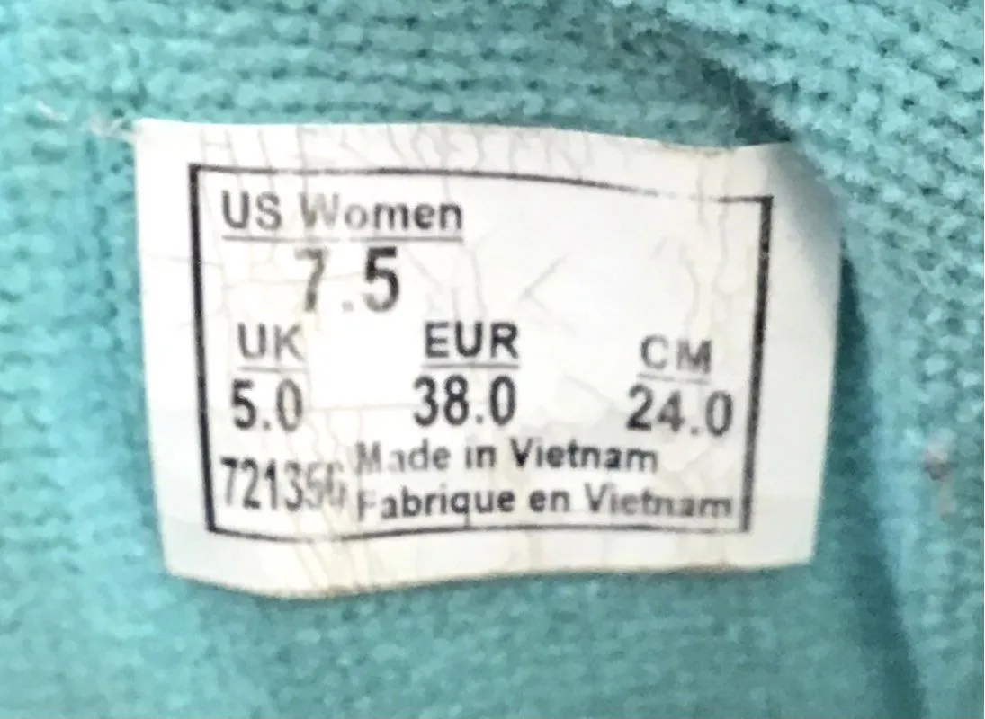 Vans Women's 721356 Black Athletic Shoes - Size 7.5