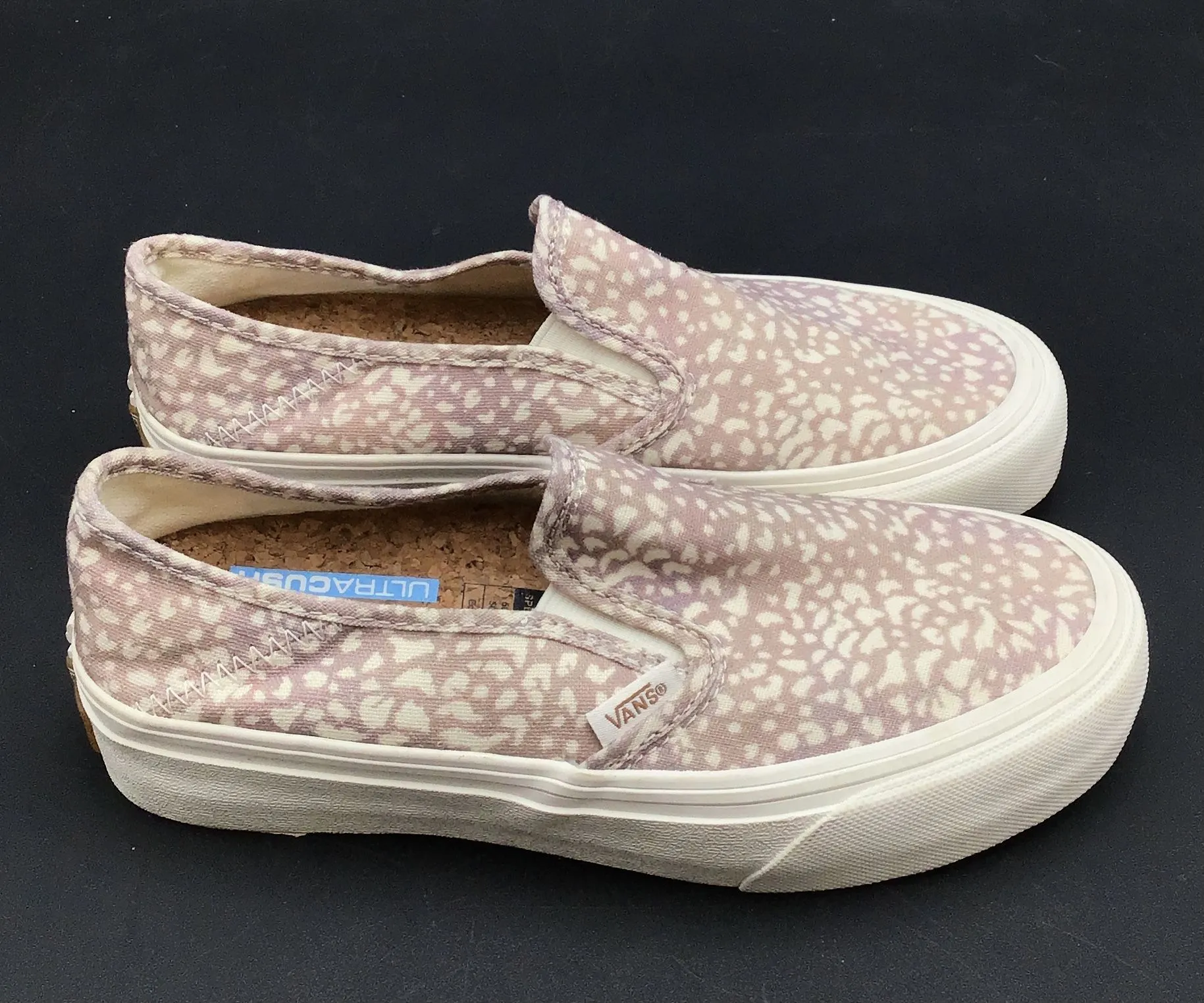 Vans Women's Pink Low-Top Slip-On Athletic Shoes - Size 5