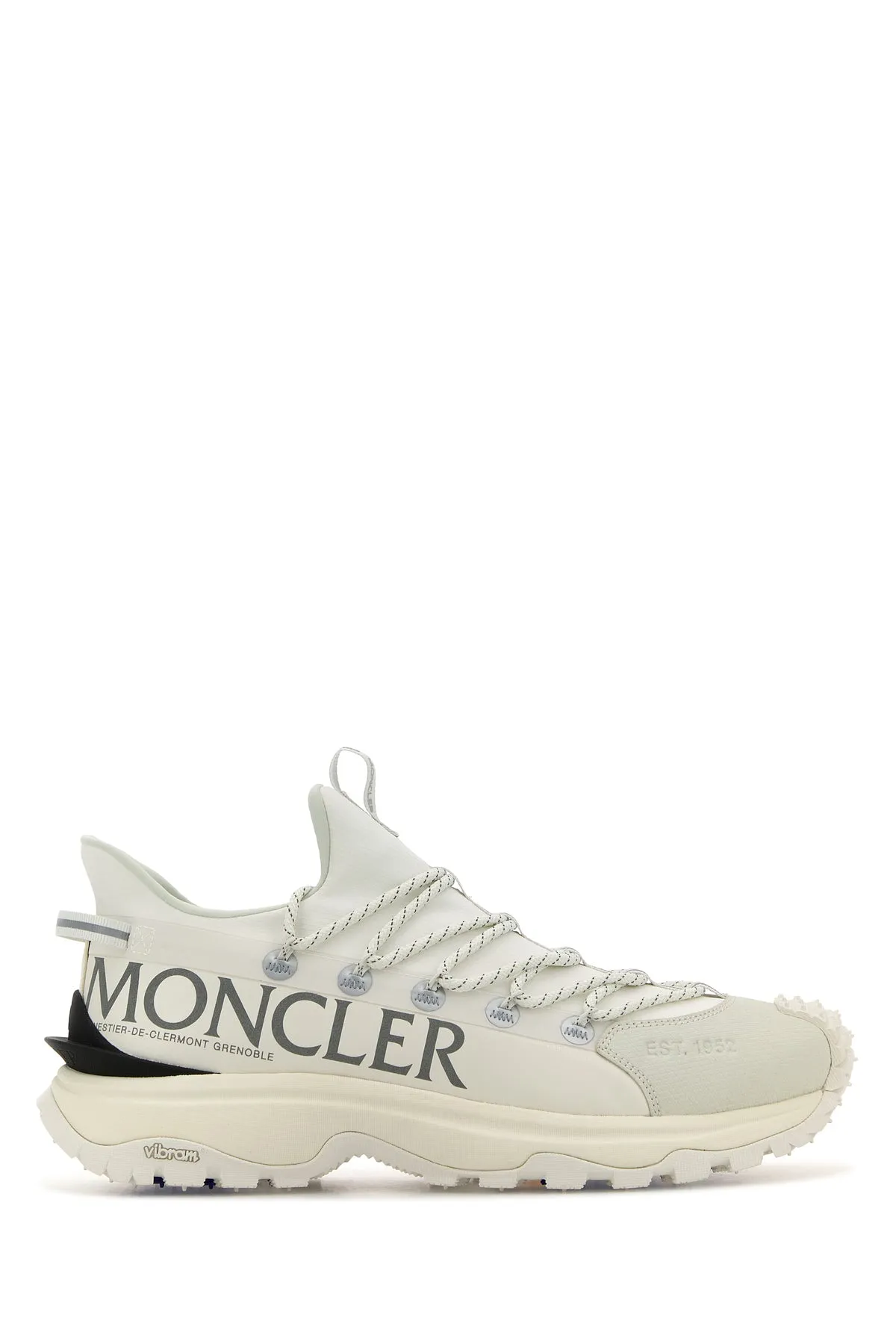 White canvas Trailgrip Lite 2 sneakers
