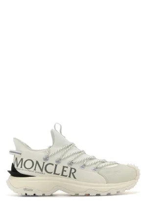 White canvas Trailgrip Lite 2 sneakers