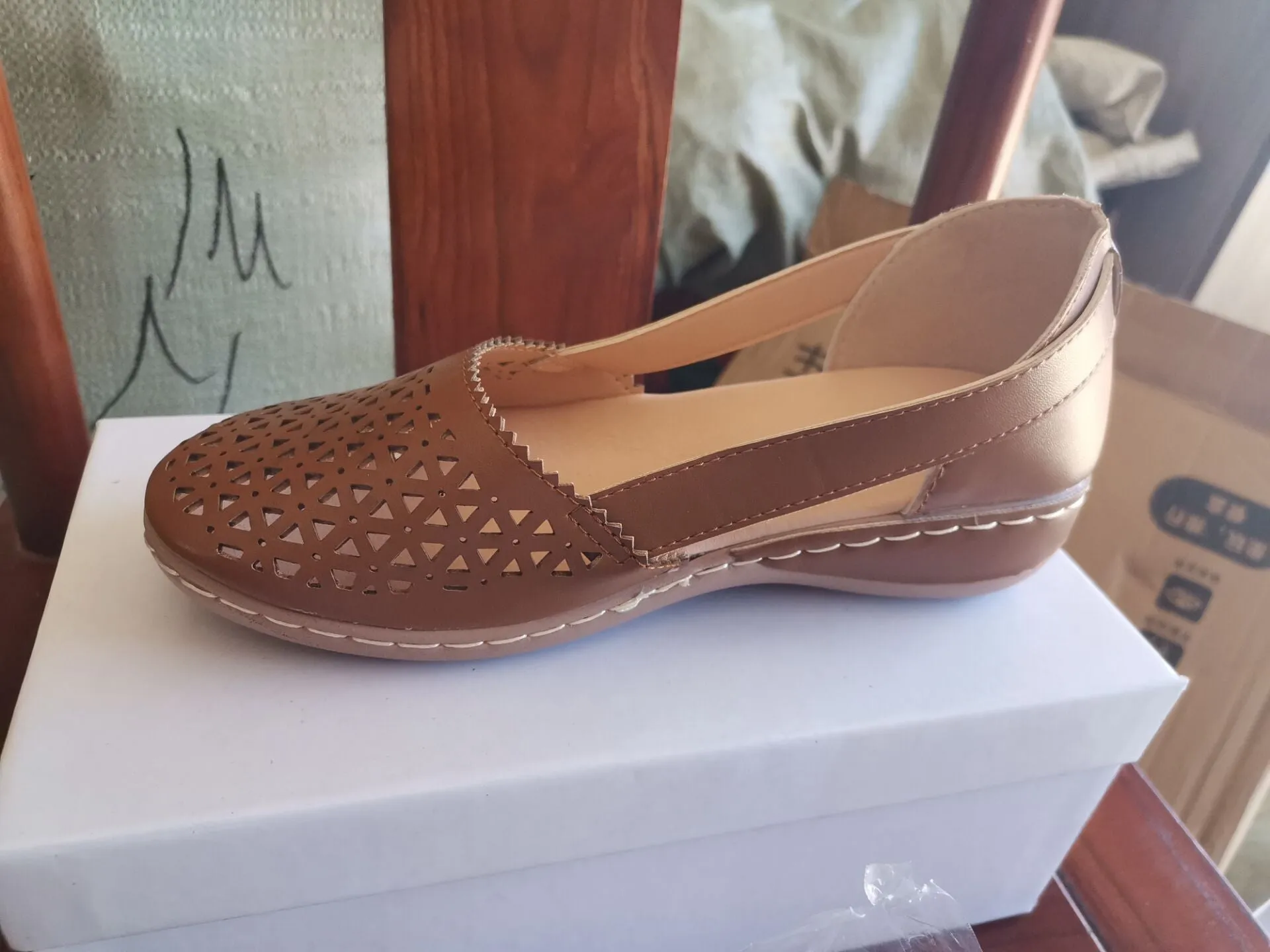 Women Casual Loafers Leatherette Closed Toe Flat Sandals