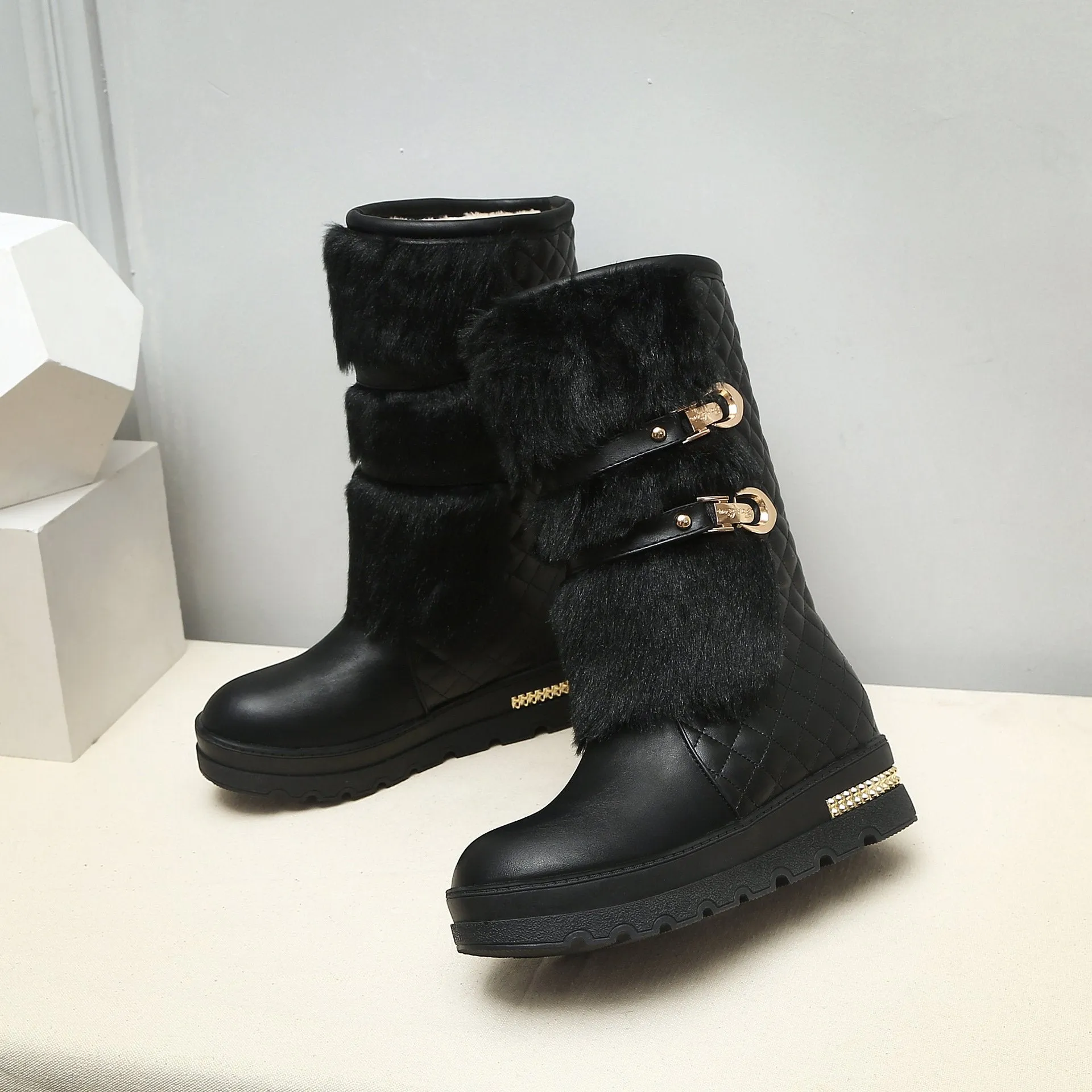 Women's fuzzy plush warm mid calf platform snow boots