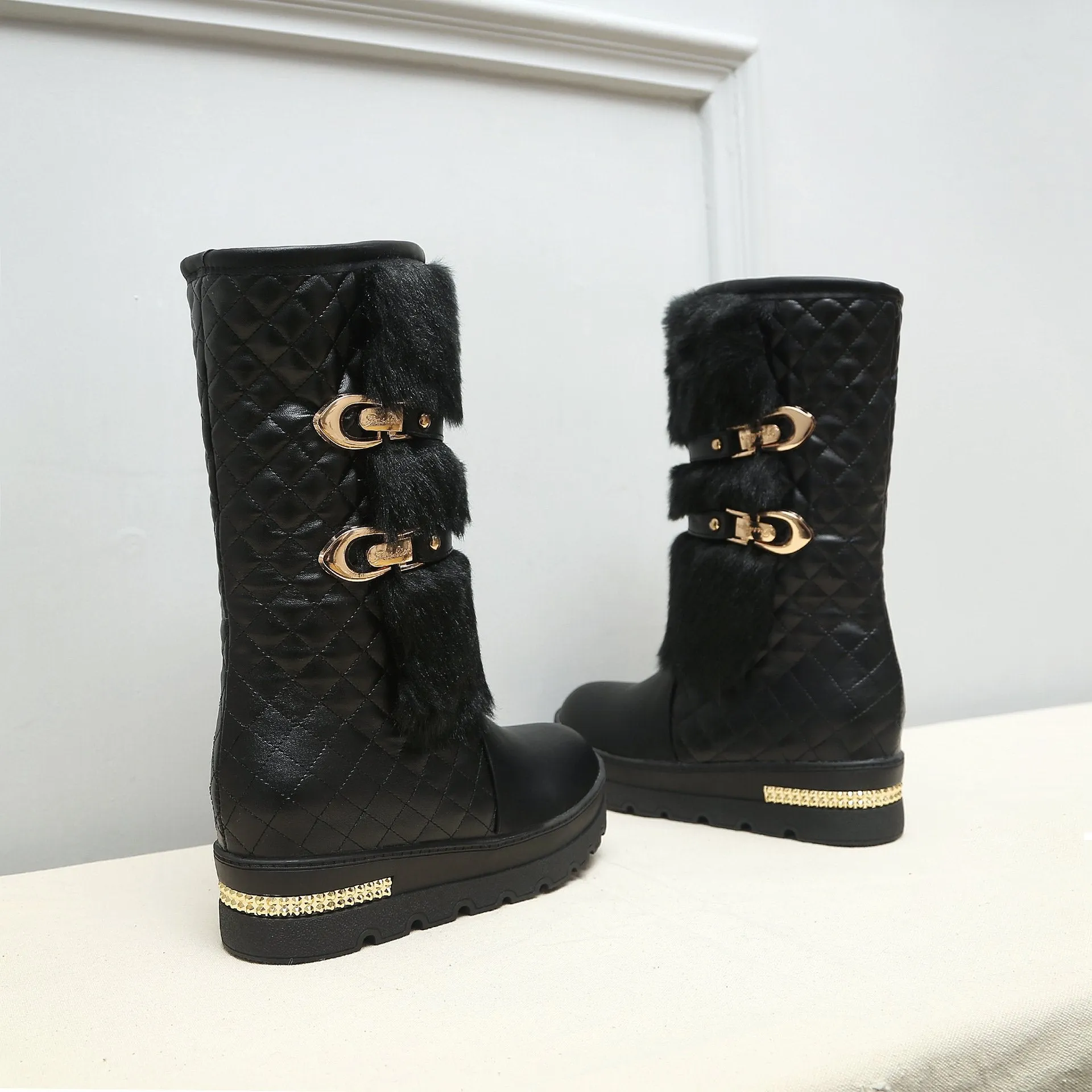 Women's fuzzy plush warm mid calf platform snow boots
